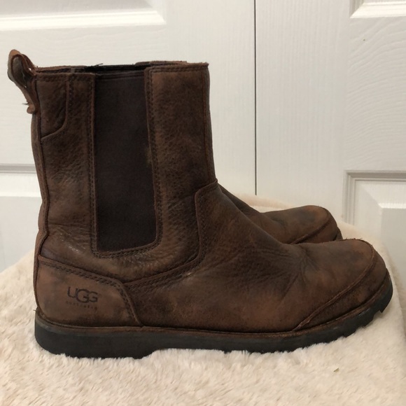 UGG Men’s Ankle Brown Leather Pull On Boots, Size 8.5, Rubber Sole main image 6